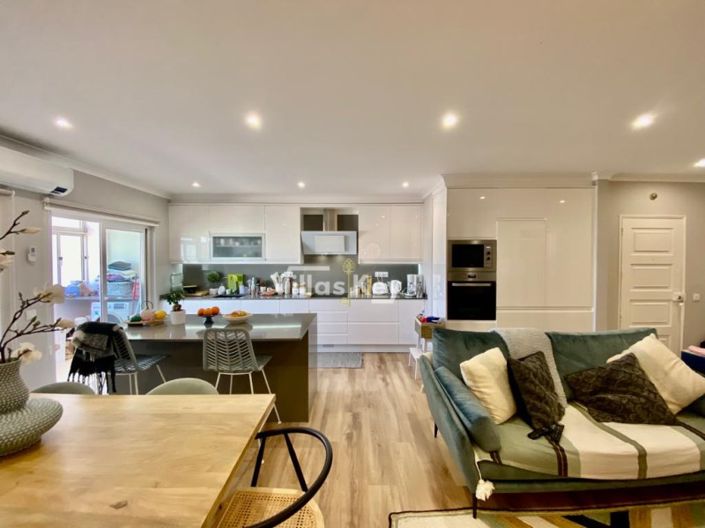 Image No.10-2 Bed Apartment for sale