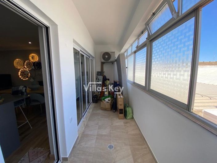 Image No.20-2 Bed Apartment for sale