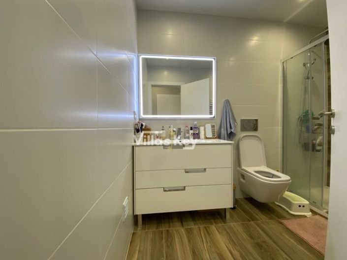 Image No.33-2 Bed Apartment for sale