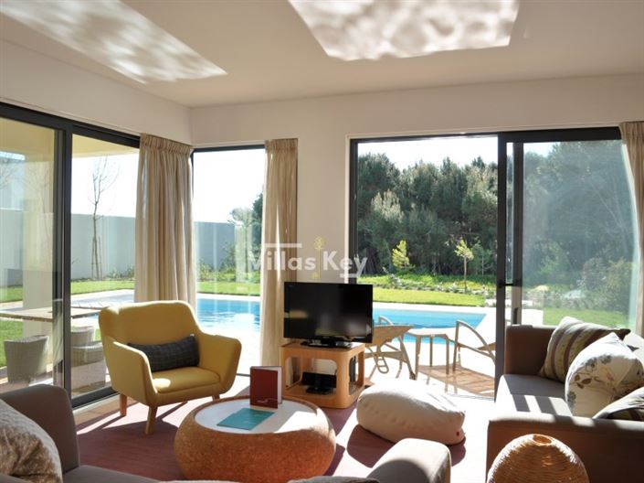 Image No.2-2 Bed House for sale