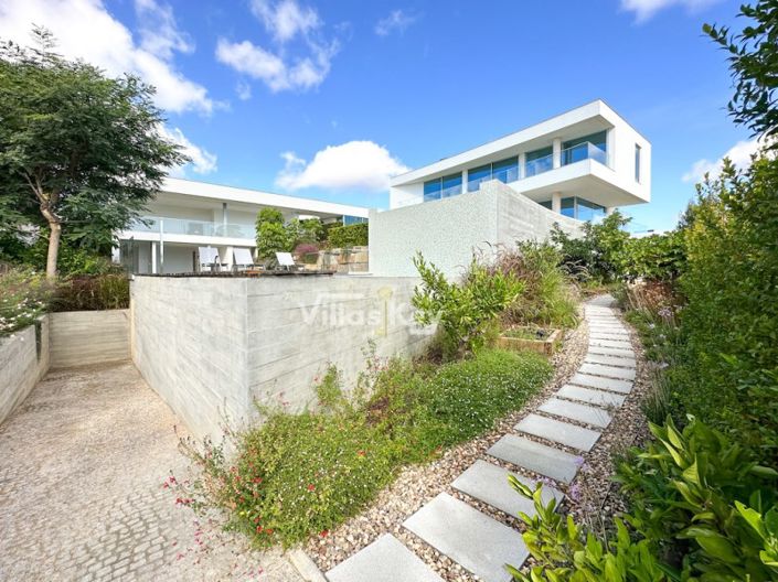 Image No.31-6 Bed House for sale