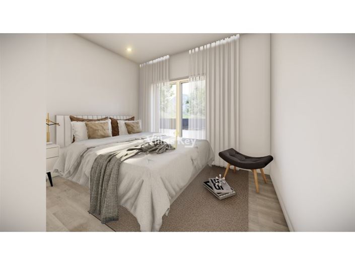 Image No.13-2 Bed Apartment for sale