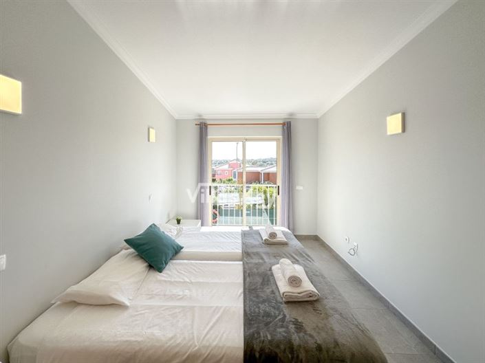 Image No.21-4 Bed House for sale