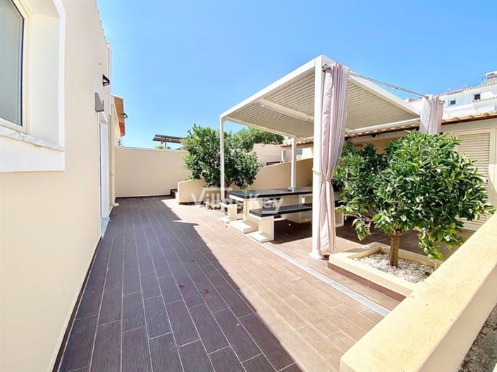 Image No.27-4 Bed House for sale