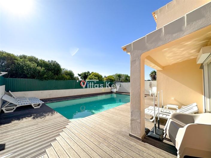 Image No.28-4 Bed House for sale