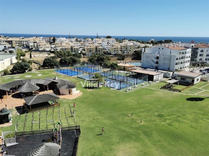 Image No.2-Appartement de 2 chambres à vendre à Albufeira