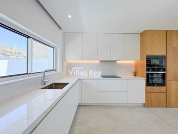 idfdac7501-0000-0500-0000-000013f57f5d