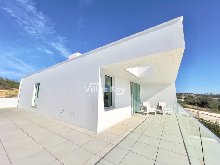 Image No.33-3 Bed House for sale