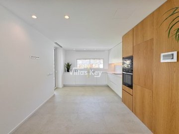 idfdac7501-0000-0500-0000-000013f57f5e