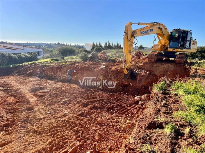 Image No.17-3 Bed House for sale