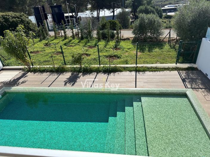 Image No.29-3 Bed Villa for sale