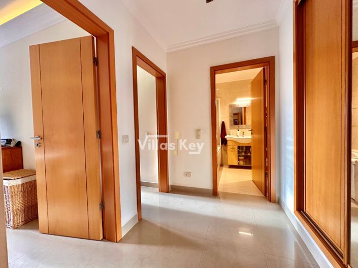 Image No.13-2 Bed Apartment for sale