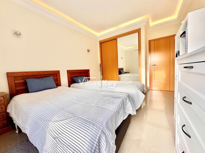 Image No.11-2 Bed Apartment for sale