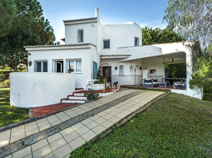 Image No.16-4 Bed House for sale