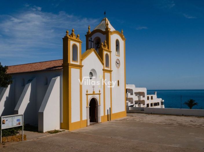 Image No.10-Commercial à vendre à Lagos