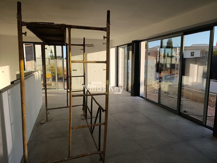 Image No.28-4 Bed House for sale