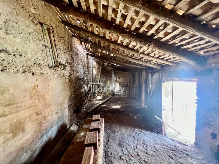 Image No.13-1 Bed House for sale