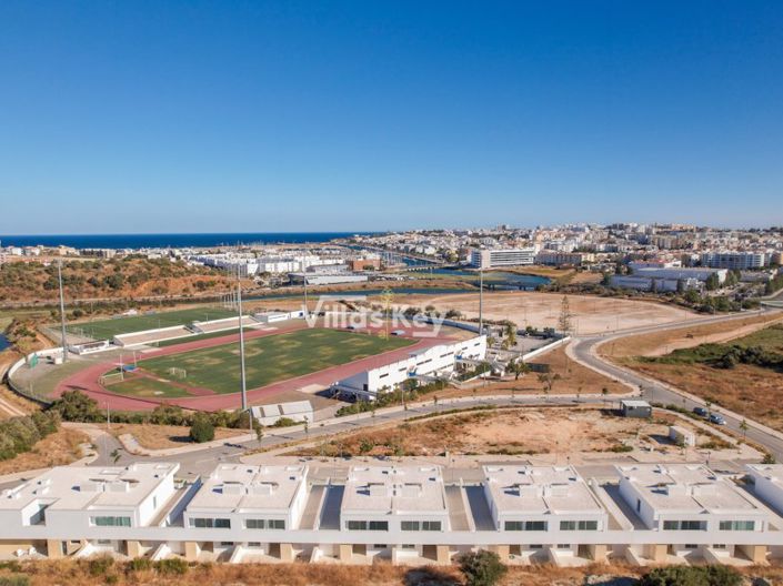 Image No.33-3 Bed House for sale