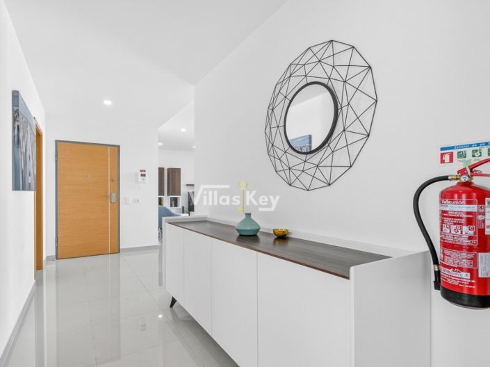 Image No.17-3 Bed Apartment for sale