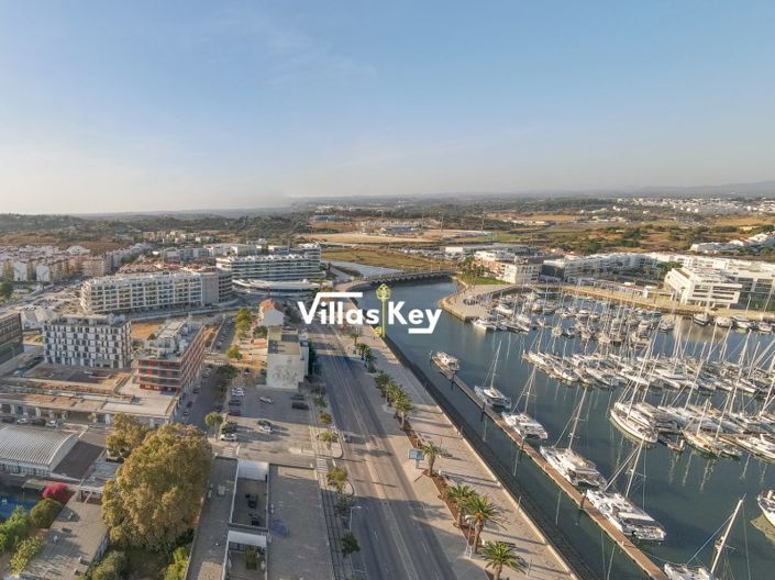 Image No.43-3 Bed Apartment for sale