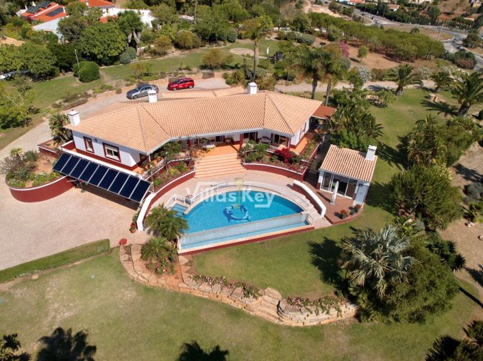 Image No.44-3 Bed House for sale