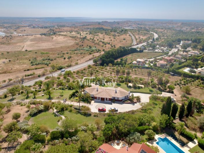 Image No.7-3 Bed House for sale