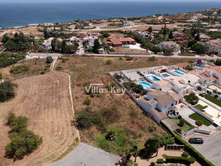 Image No.2-Terrain à vendre à Lagos