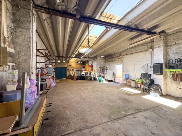 Image No.19-4 Bed House for sale