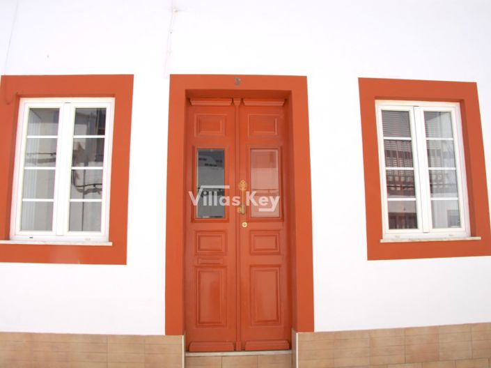 Image No.3-4 Bed House for sale