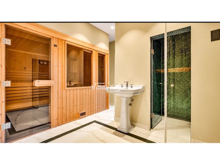 Image No.22-7 Bed House for sale