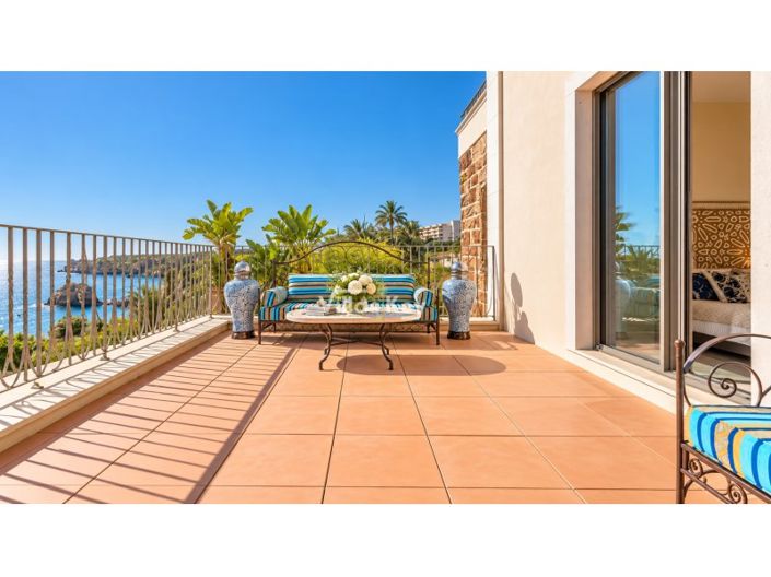 Image No.27-7 Bed House for sale