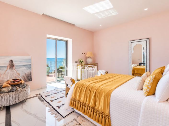 Image No.31-7 Bed House for sale