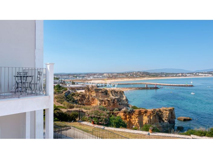 Image No.33-7 Bed House for sale