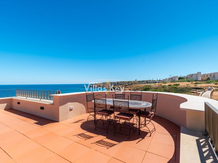 Image No.45-7 Bed House for sale