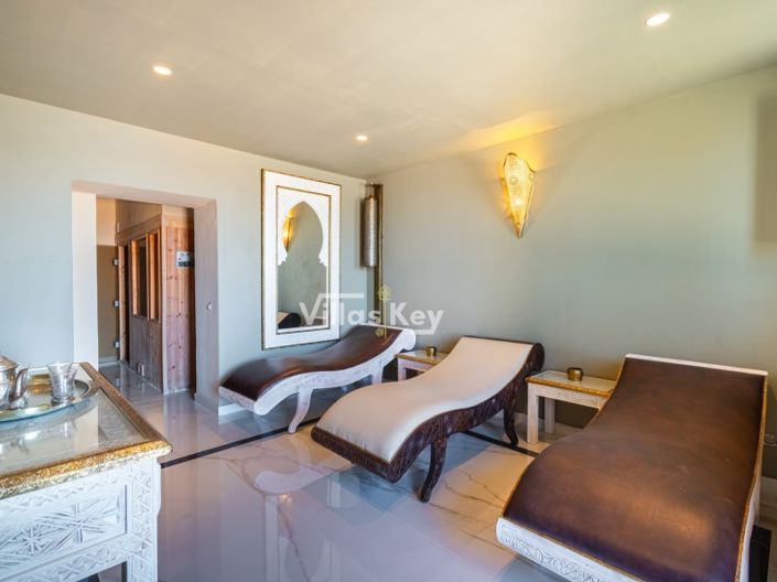 Image No.49-7 Bed House for sale