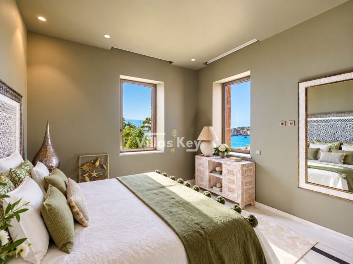 Image No.9-7 Bed House for sale