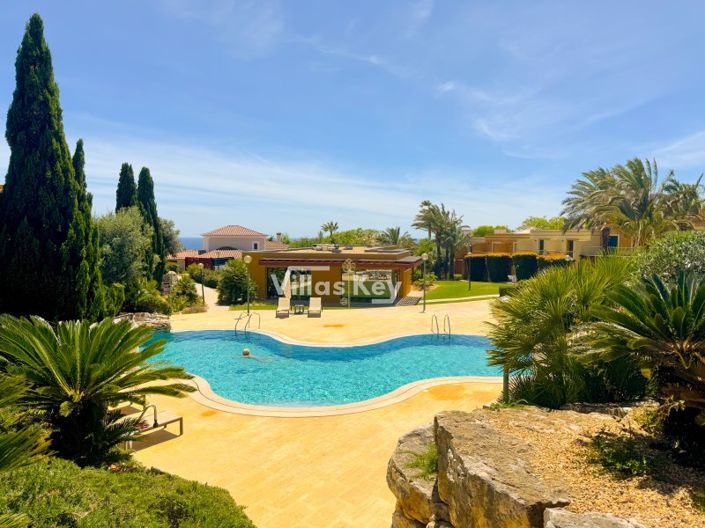 Image No.22-Commercial for sale