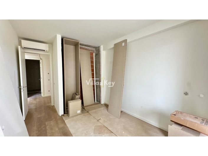 Image No.19-2 Bed Apartment for sale