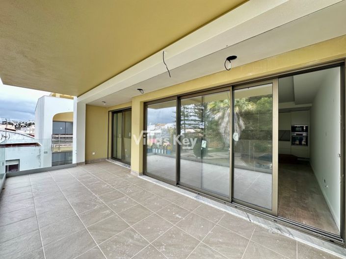 Image No.21-2 Bed Apartment for sale