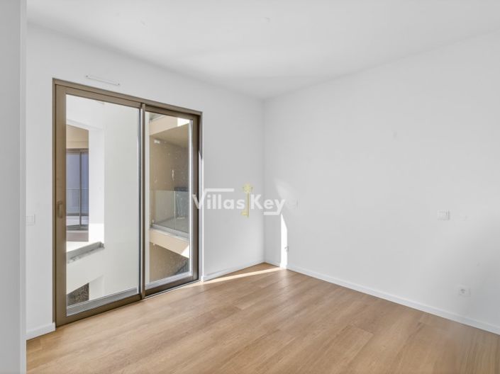 Image No.6-3 Bed Apartment for sale