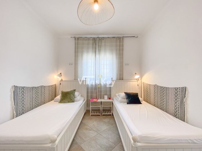 Image No.12-Maison de 7 chambres à vendre à Lagos