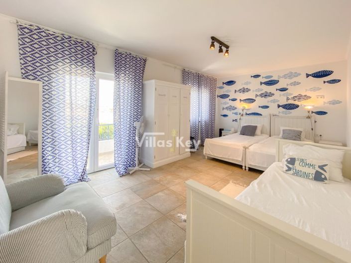 Image No.15-Maison de 7 chambres à vendre à Lagos