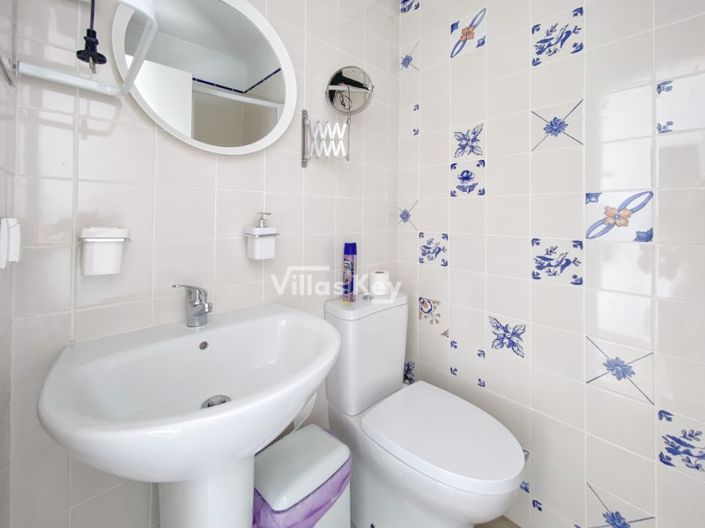 Image No.17-Maison de 7 chambres à vendre à Lagos