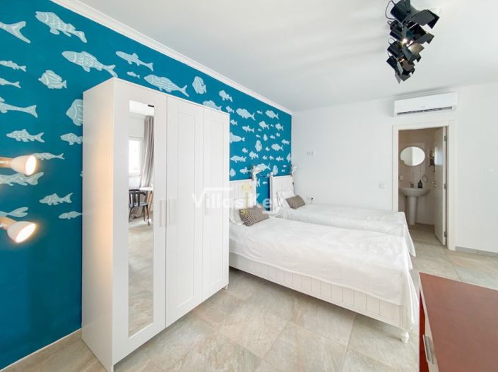 Image No.20-Maison de 7 chambres à vendre à Lagos