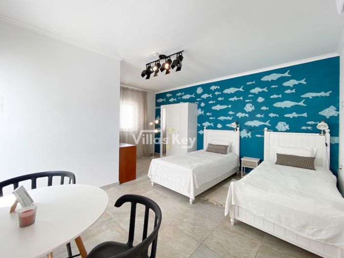 Image No.22-Maison de 7 chambres à vendre à Lagos