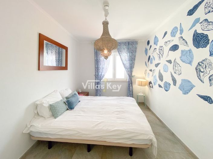 Image No.23-Maison de 7 chambres à vendre à Lagos