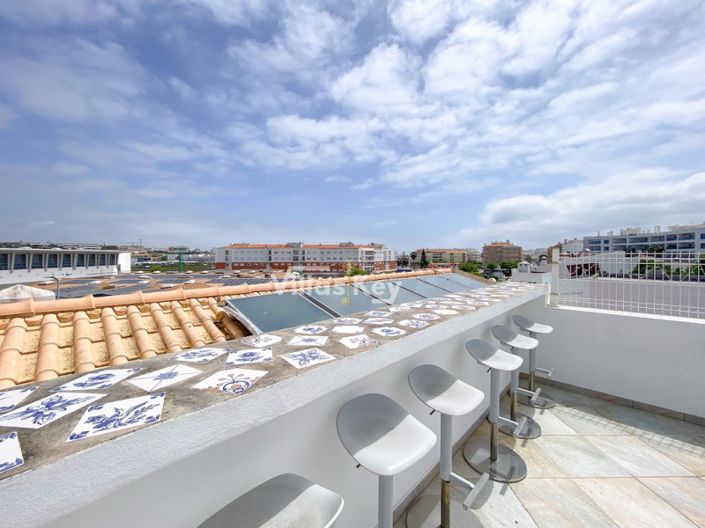 Image No.30-Maison de 7 chambres à vendre à Lagos