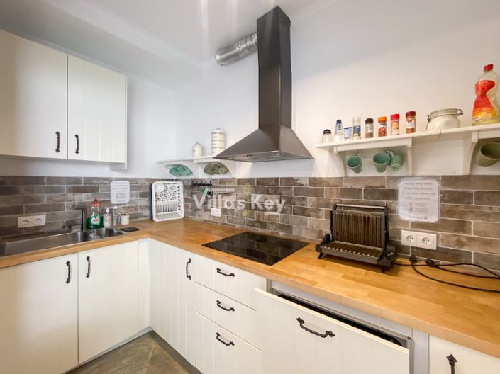 Image No.4-Maison de 7 chambres à vendre à Lagos