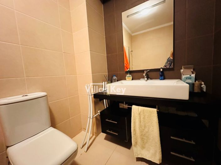 Image No.17-4 Bed Apartment for sale