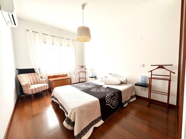 Image No.25-4 Bed Apartment for sale